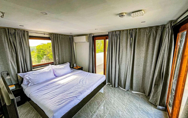 The Pacific Coast Suites