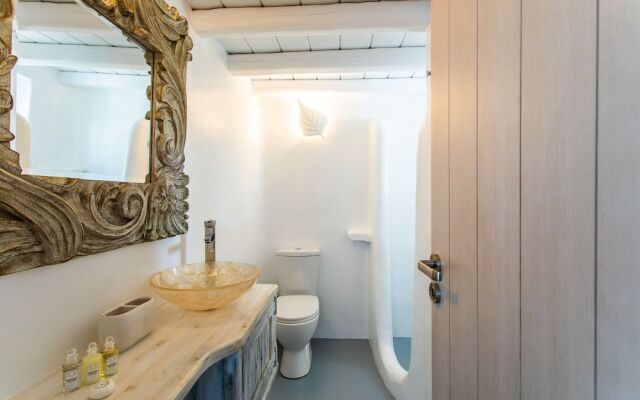 Villa Akoya II by The Pearls Collection
