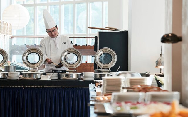 The Suites Hotel Jeju