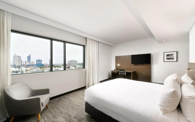 Holiday Inn West Perth by IHG