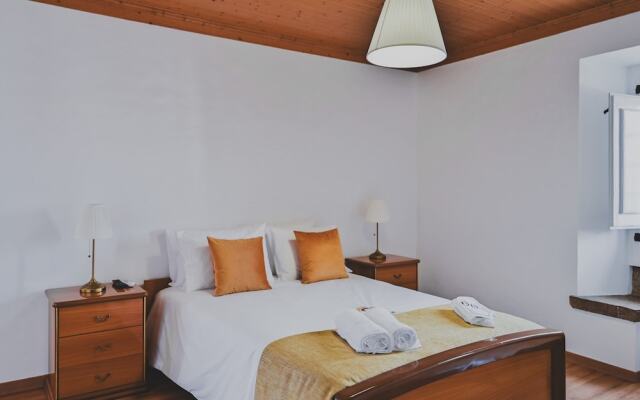 Casa de Campo da Quinta da Pegada