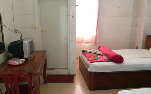 Sim Hour Guest House