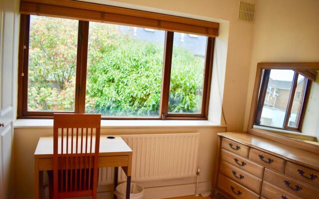 Bright 3 Bedroom House in Central Dublin