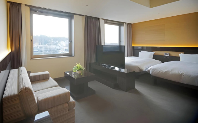 Hotel Riverge Akebono – Guest Rooms – Fukui