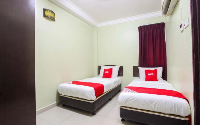 Casavilla Hotel by OYO Rooms
