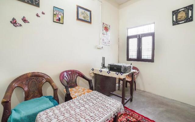 Spot On 69288 Hotel Aina