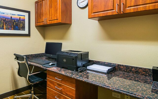 Comfort Suites Grayslake near Libertyville North