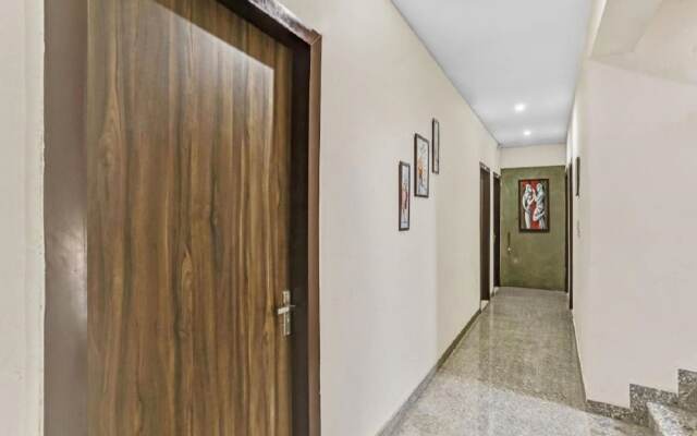 Hotel Noida Continental