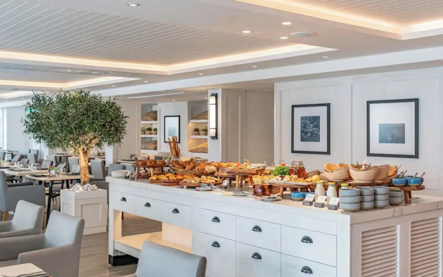Kwetu Nairobi, Curio Collection by Hilton