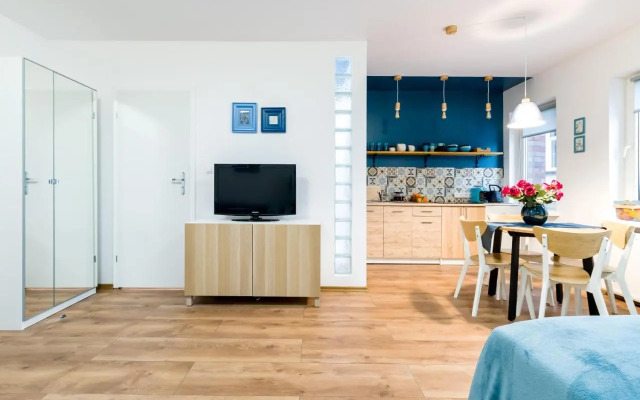 Sleepway Apartments - Blue Dream