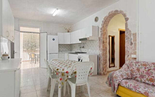Decent Holiday Home in San Lorenzo with Garden