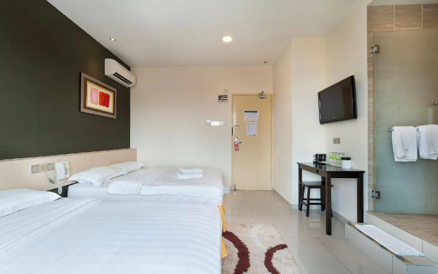One Avenue Hotel