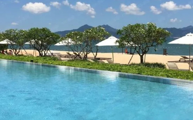 Dolphin Resort (Huizhou island resort)