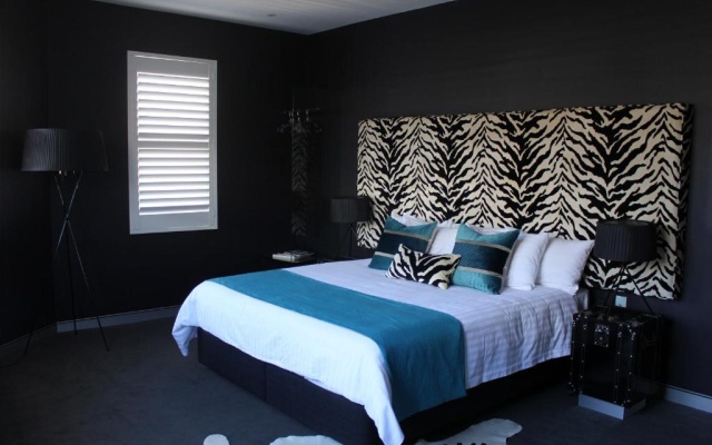 Junction Hotel – Guest Rooms – Newcastle