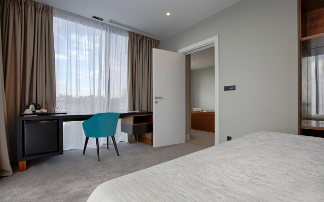 Marvie Hotel & Health