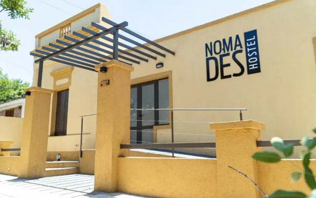 Nomades Hostel