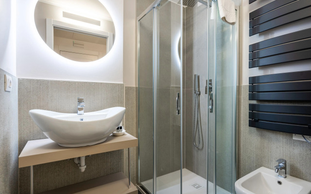 Domo Premium Apartments - Trieste Mazzini