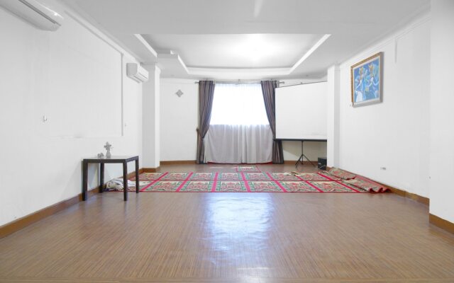 马卡萨艾里帕那库康大道1号酒店(Airy Panakkukang Boulevard 1 Makassar)