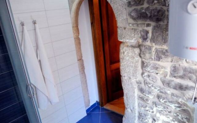 Diocletian Wine Apartment