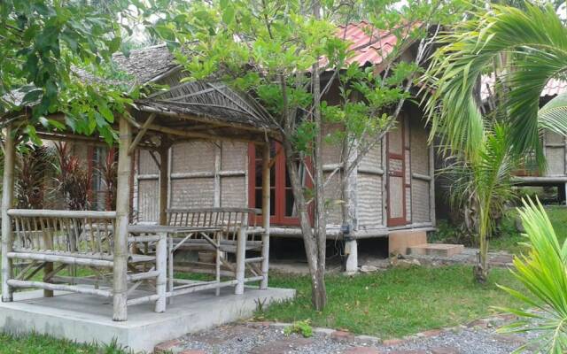 Bamboo Hideaway Samui Resort