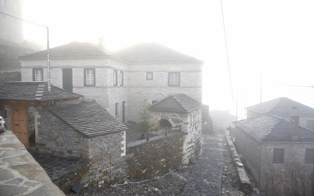 Archontiko Kipon Zagori