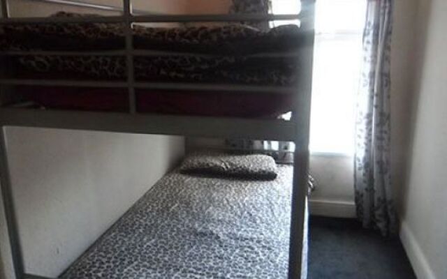 The Hangover Hotel - Hostel