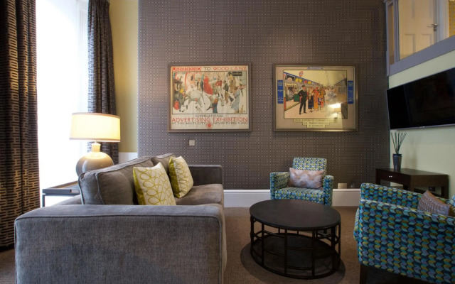 54 Queens Gate Hotel