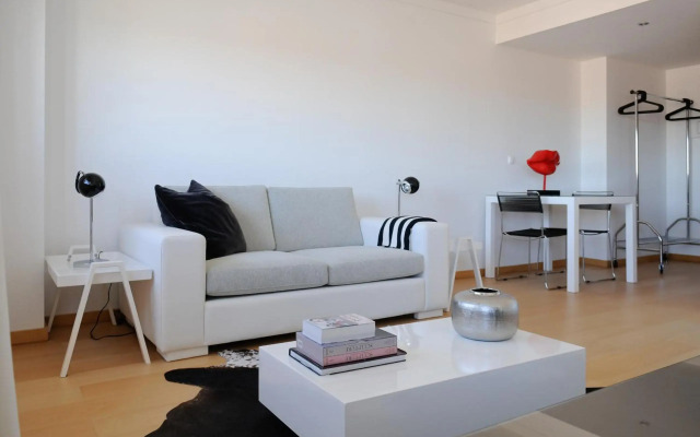 Panoramic Living