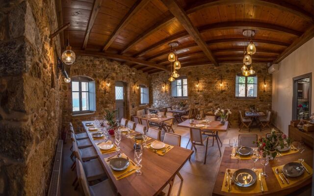 Ippola Boutique Hotel