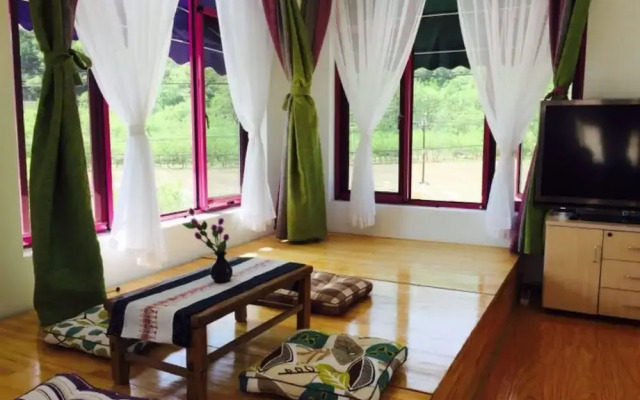 Beijing Encounter Garden