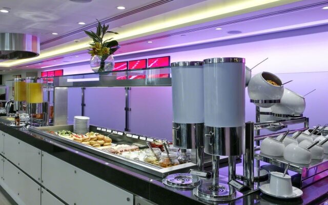 Leonardo Royal Hotel London Tower Bridge