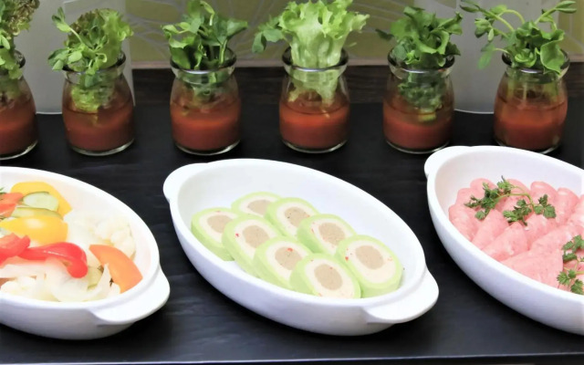 Quintessa Hotel Fukuoka Tenjin Comic & Books