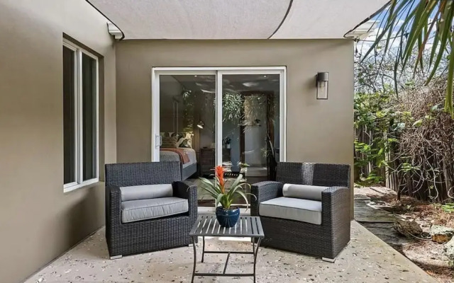 Wilton Manors Stunning Gated Oasis