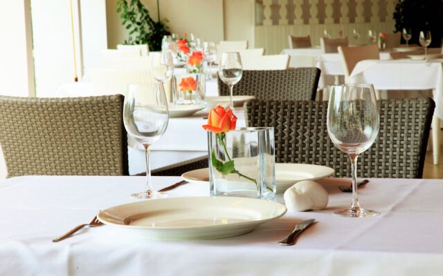 Akrogiali Boutique Hotel