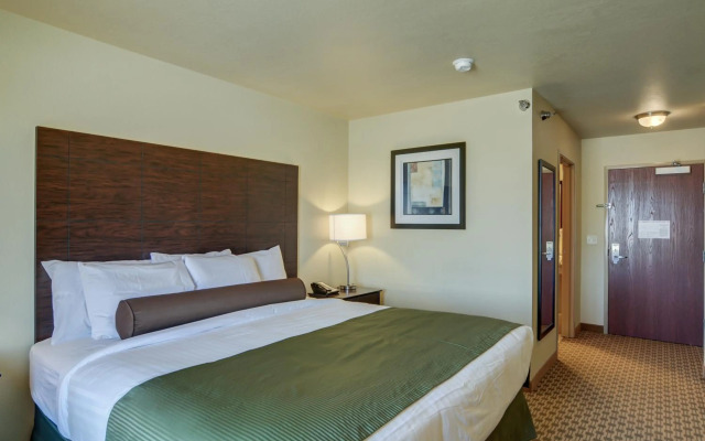 Cobblestone Inn & Suites - Ord