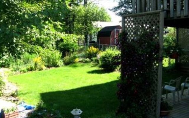 Braeside Court Bed & Breakfast