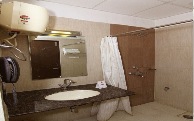 OYO 6804 Hotel Buddha Residency