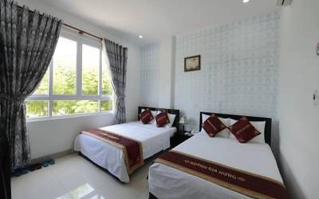 Huynh Gia Hung Hotel
