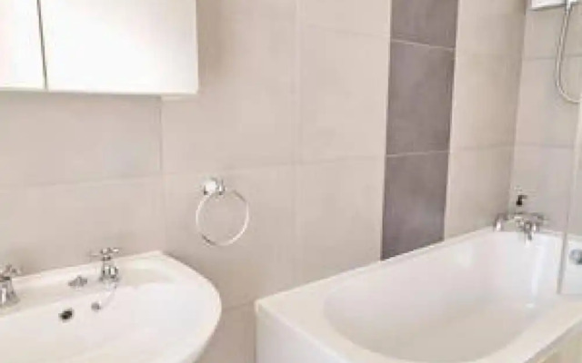 Host Stay Grosvenor Hill