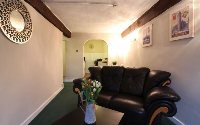 Roomtel Riverside Suites