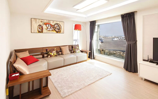 Jeju Vio House Pension