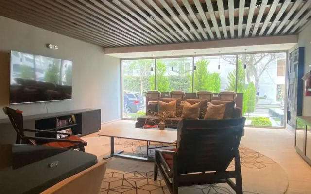 w Superb Loft w Balcony in Barranco