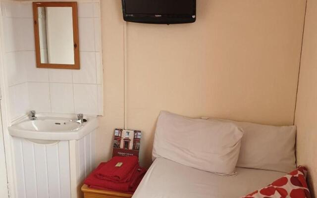 Foxhall Village Guest House