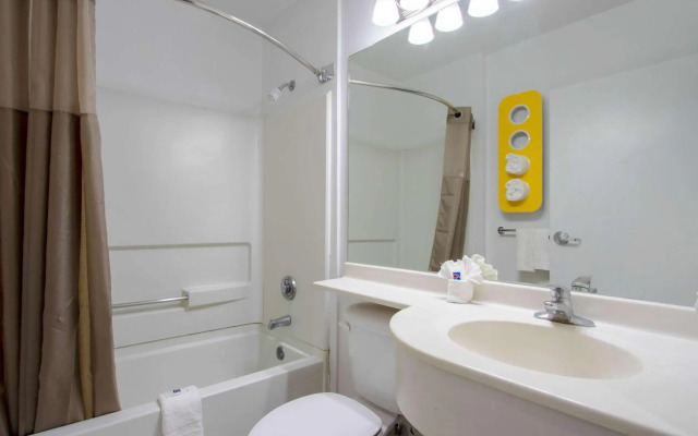 Motel 6 El Paso, TX - Southeast