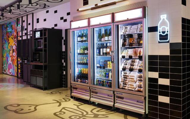 Moxy Seoul Myeongdong