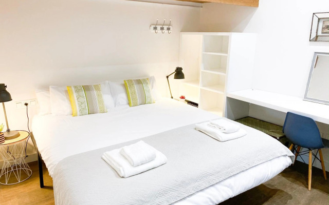 Stunning Boutique - Space Maison Apartments