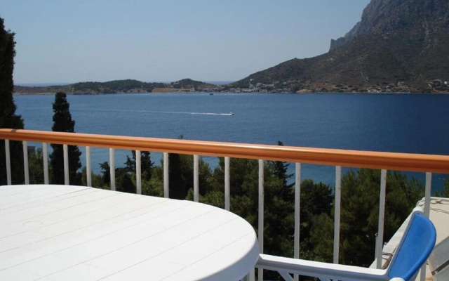 Tatsis Apartments