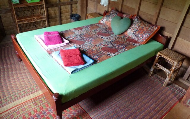 Ganesha Kampot Eco Guesthouse