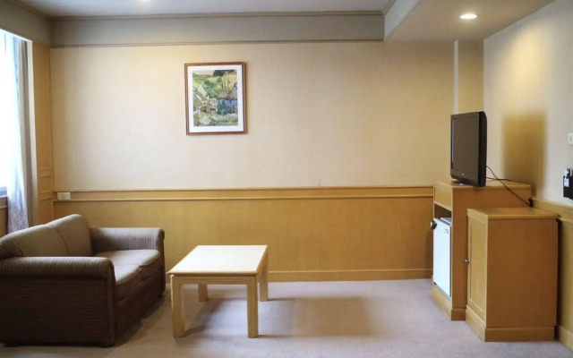 Grand Garden Hotel