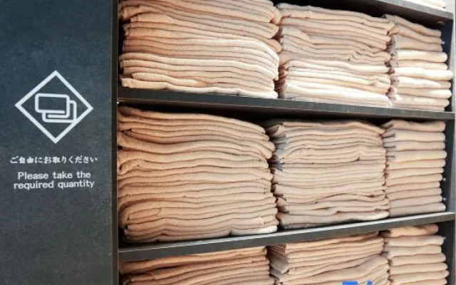 Rembrandt Cabin and Spa Shimbashi - Caters to Men